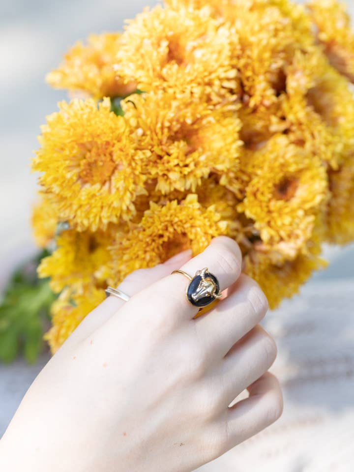 Black Bull Adjustable Ring for wholesale by Evergarden