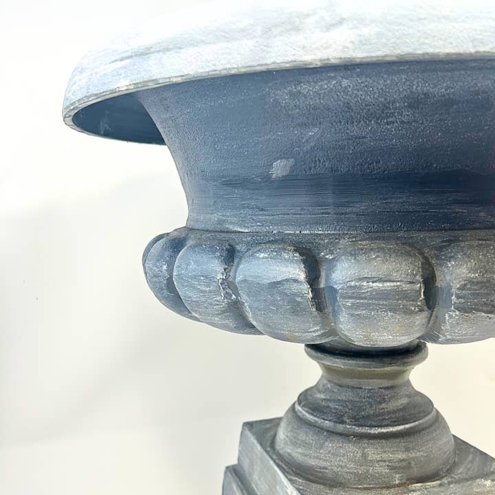 David Christopher's Collection - Wholesale Urn - Gresham Cast Aluminum Urn 18" x 15.75" - Gray1