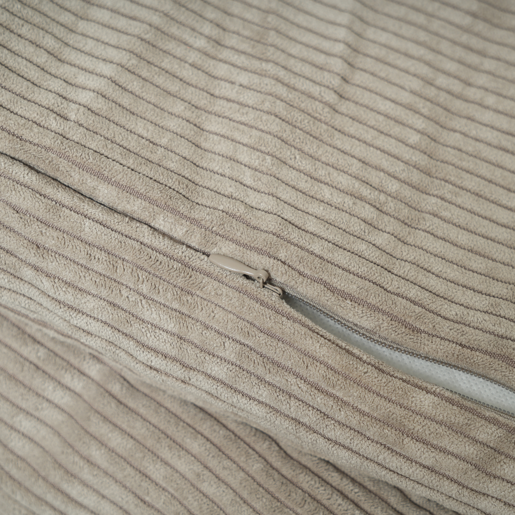 Staey – wholesale Pet bed – Dog – Vera Dog Bed | Dune Corduroy4