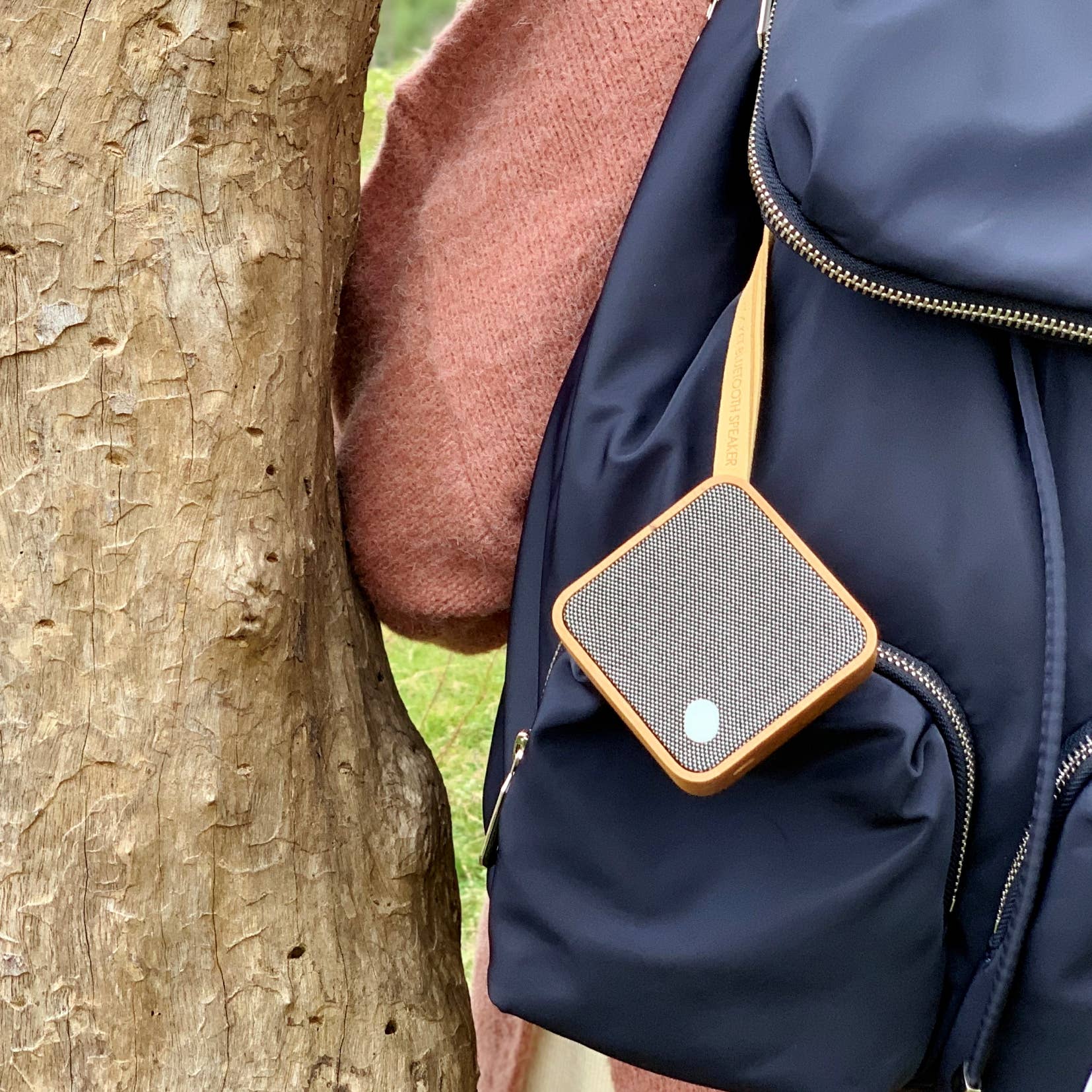 Gingko Design - Wholesale Speakers - Mi Square Bluetooth Speaker9