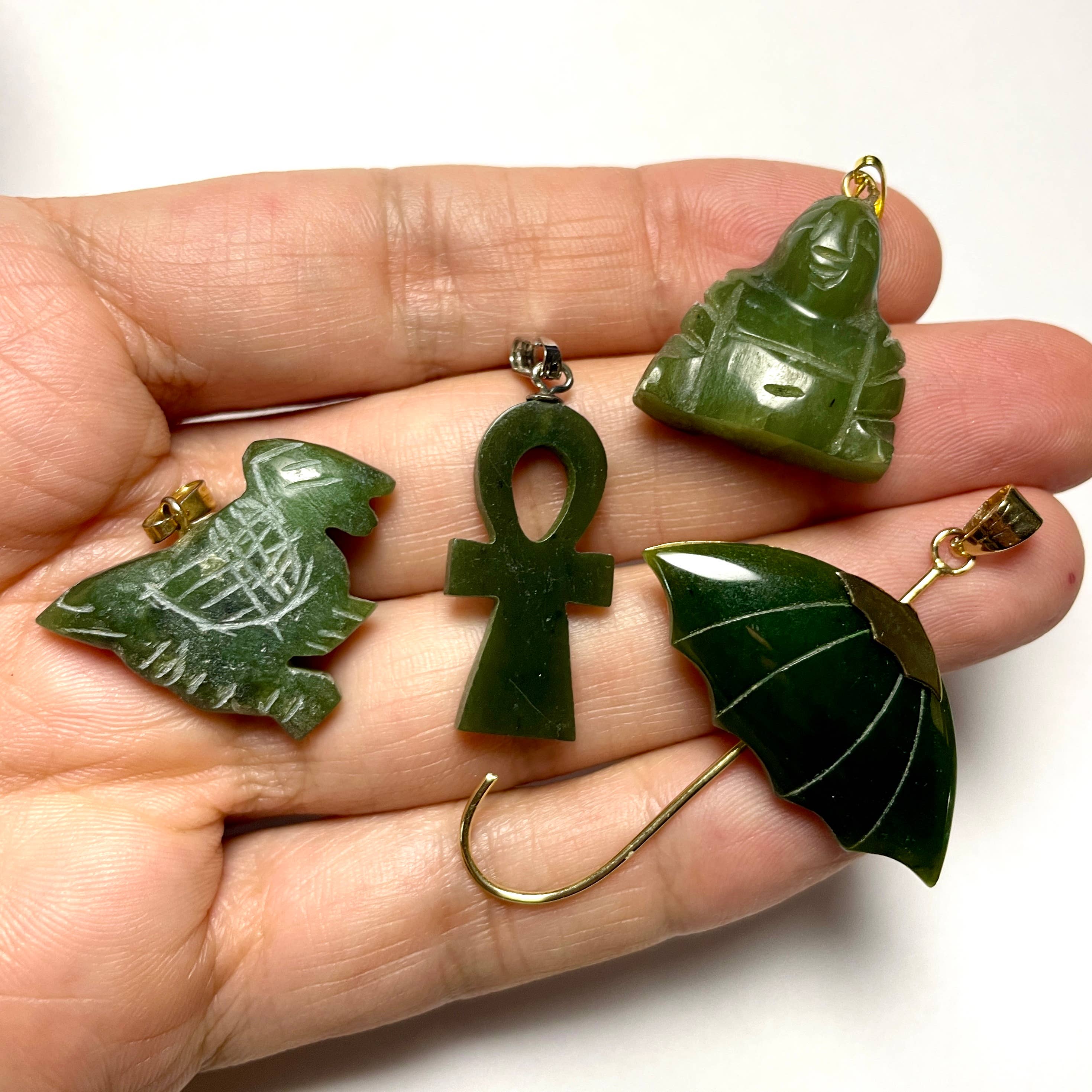 Whitestone Jewelry Co. - Wholesale Individual Charm/Pendant - Vintage 1970s Green Jade Lucky Charm Pendant Set2