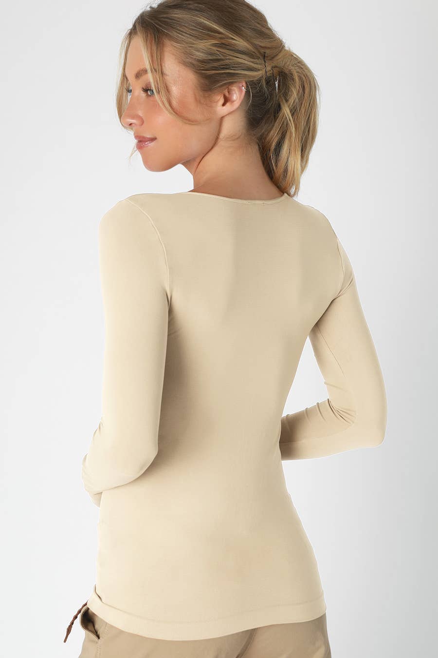 NIKIBIKI - Wholesale Knit Top - Women's - NS5423 - Long Sleeve Crew Neck Top16