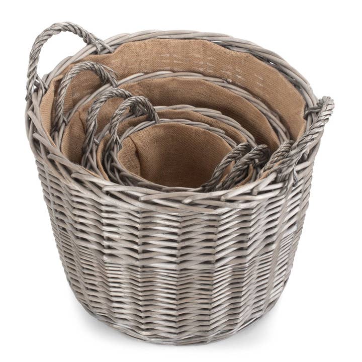 Red Hamper – wholesale Basket – Round Antique Wash Finish Wicker Lined Wicker Log Basket2