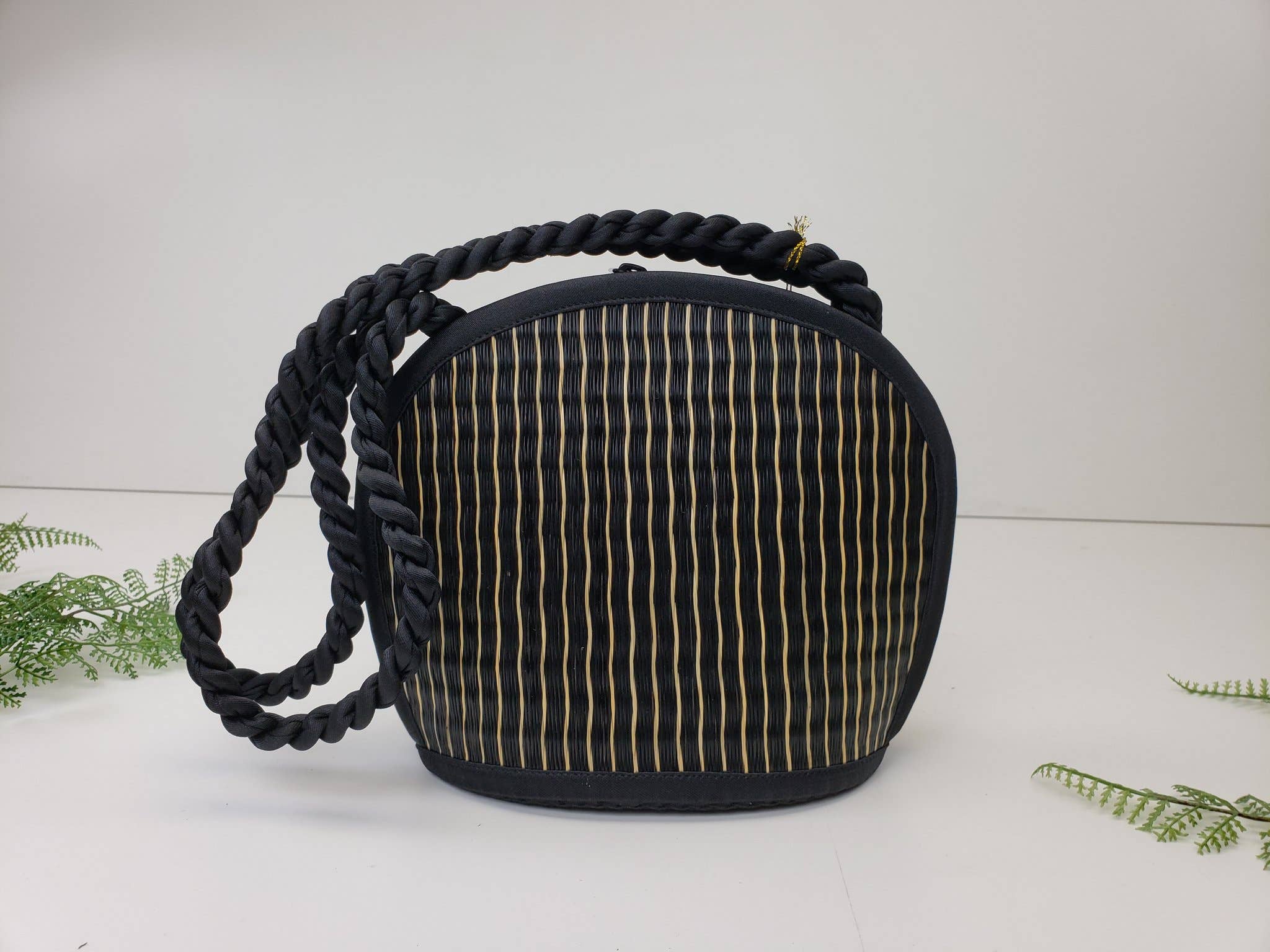 Baskets of Cambodia - Wholesale Crossbody Bag - Women's - Clamshell Shape Purse w/ Braided Handle & YKK Zipper0