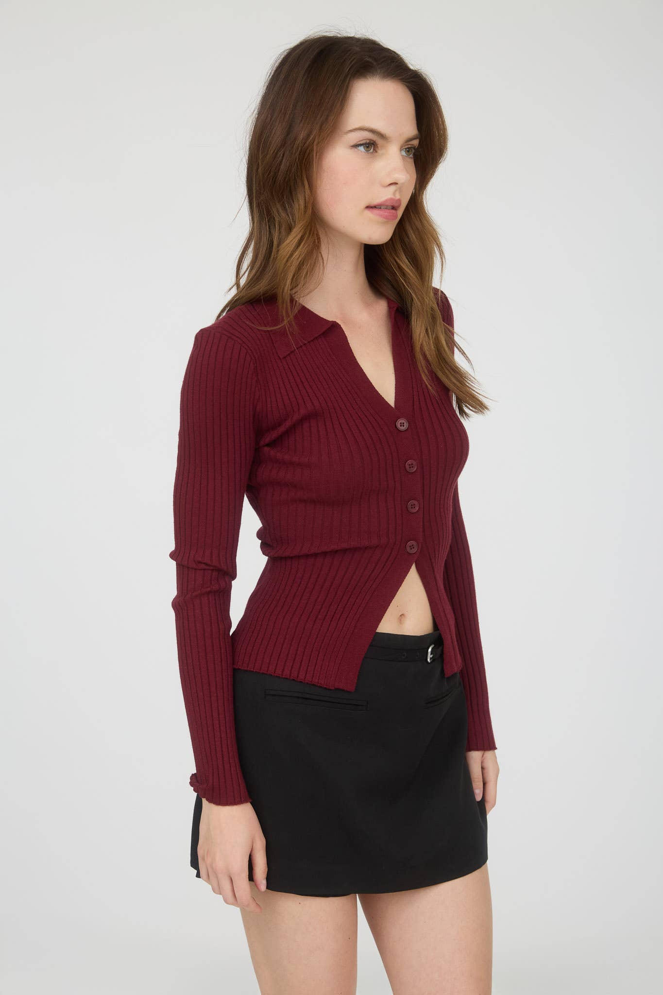 The Workshop Studio - Wholesale Gebreide top - Dames - TRUI MET KRAAG EN KNOPEN AAN DE VOORKANT, GEBREIDE TOP MET LANGE MOUWEN13