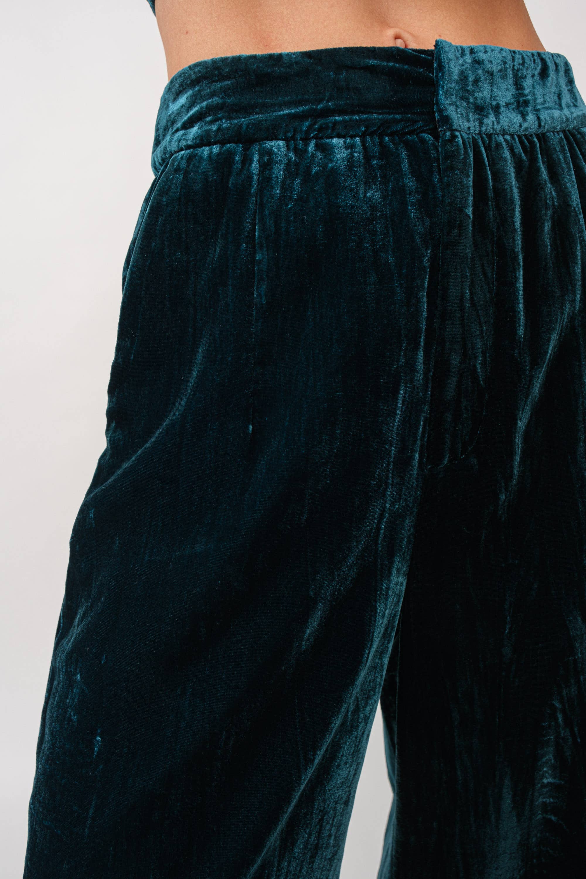 SARCELLE PANTALON EN VELOURS S80223 en vente sur Faire15