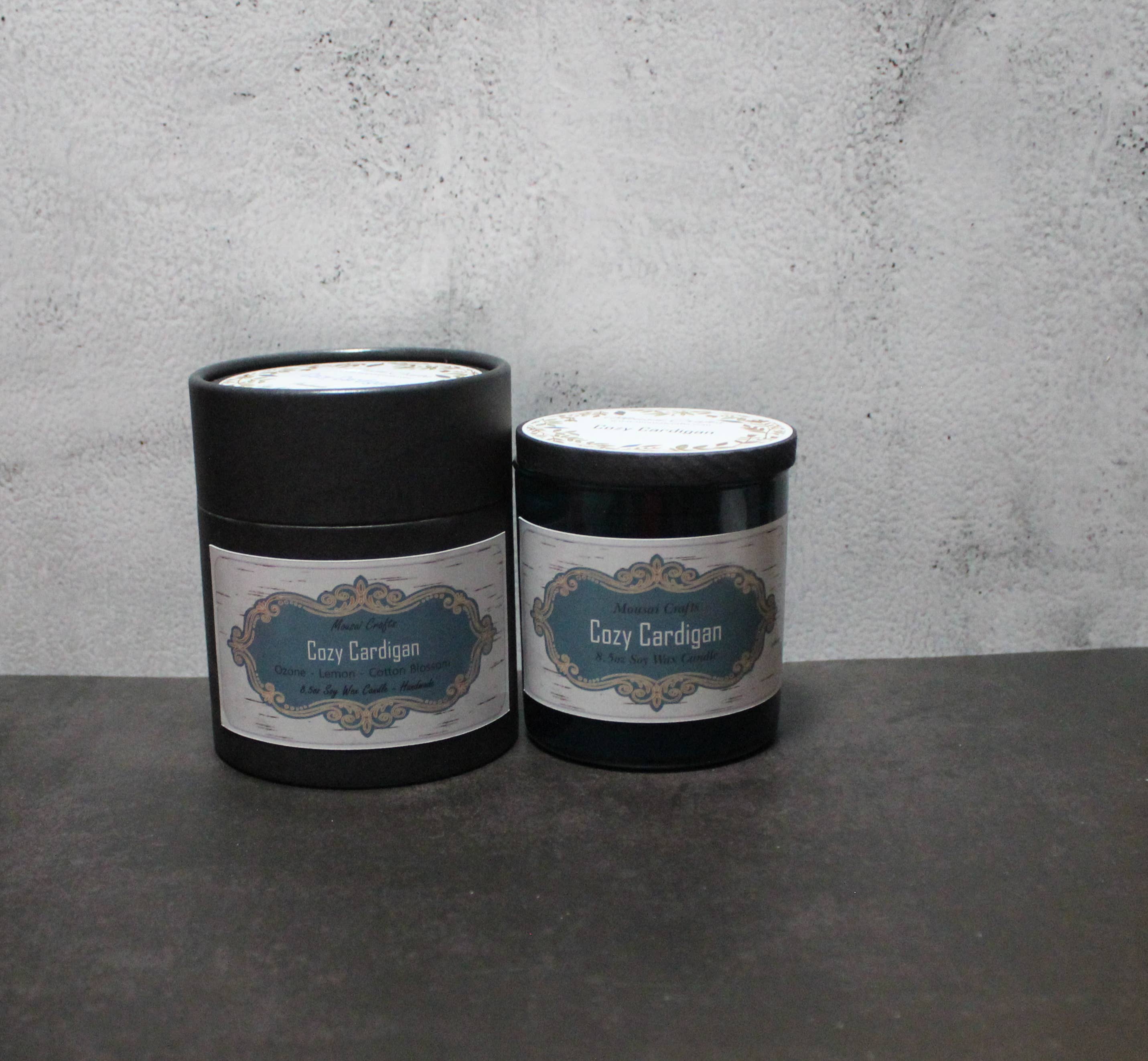 Mousai Crafts - Wholesale Jar/Filled Candle - Cozy Cardigan 8.5oz Soy Wax Candle6