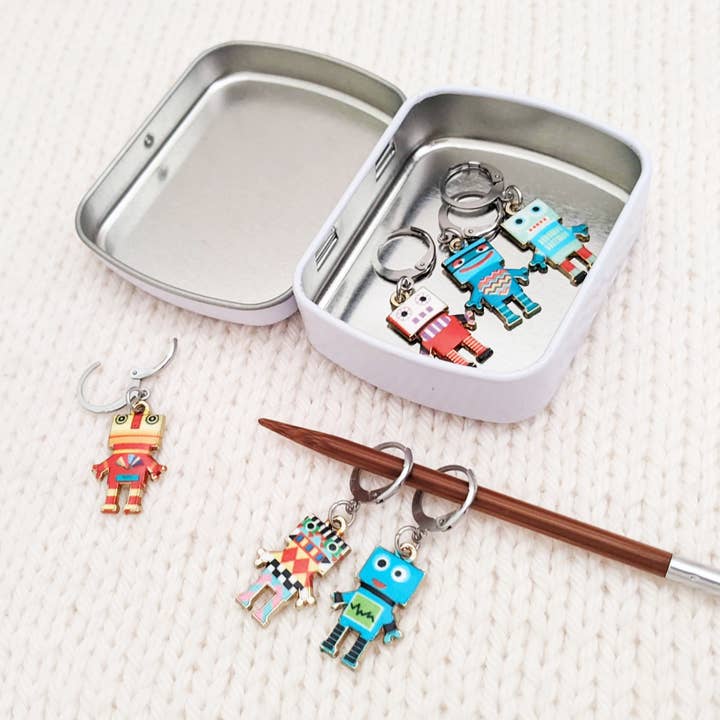Pretty Warm Designs - Wholesale Knitting/Crochet Supplies - Robots Locking Stitch Markers - Set of 61