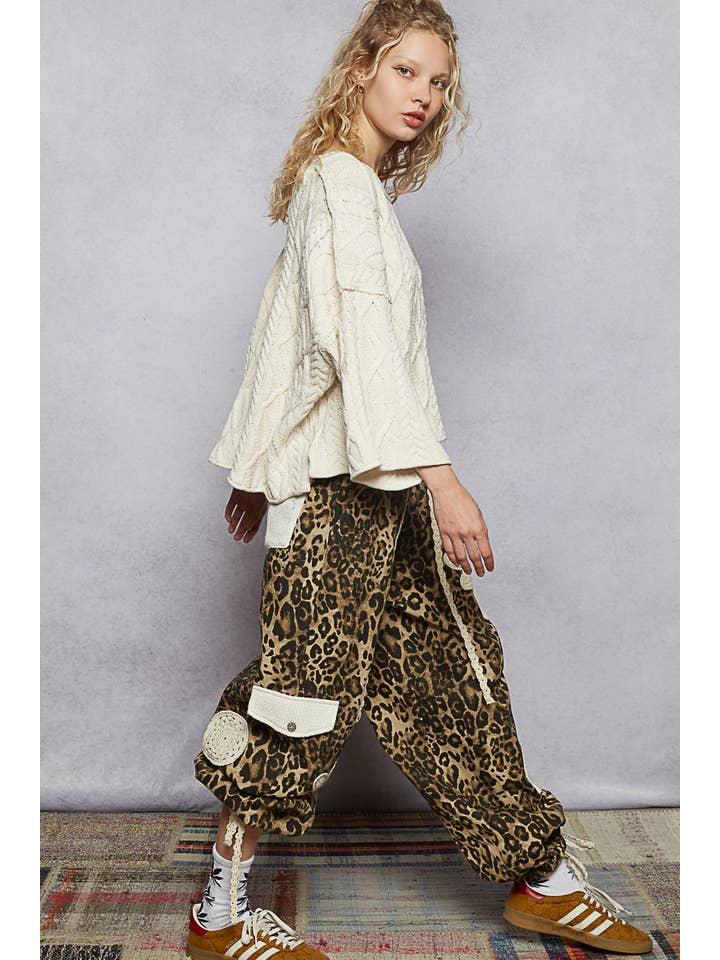 Pol Clothing - Wholesale Pants - Women's - Pleat Detail Floral Patchwork Cargo Pants25