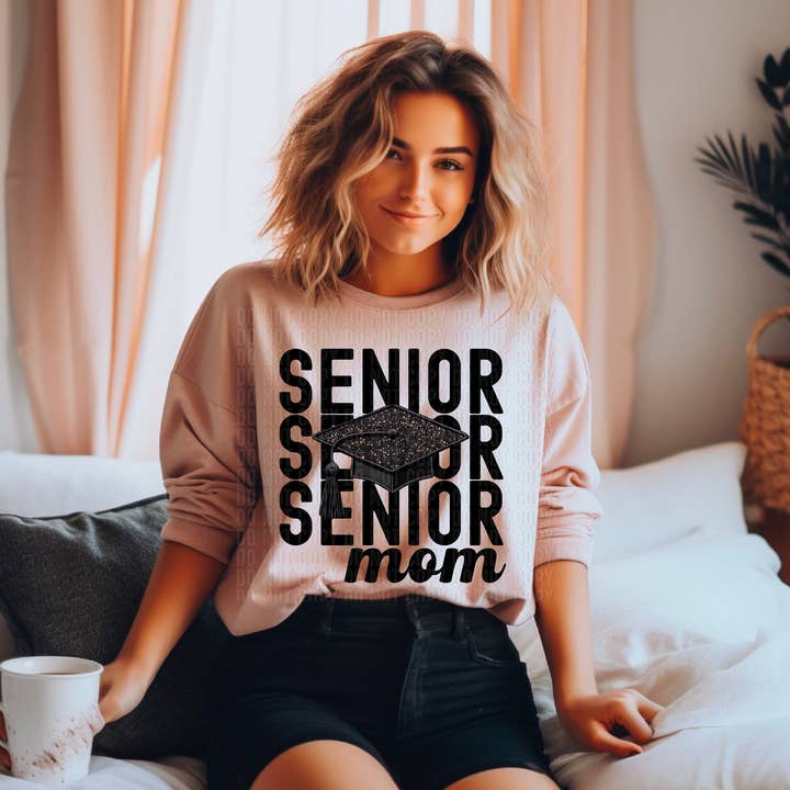 DTF-overdracht van Senior Mom Cap Stack voor wholesale door K and M Designs