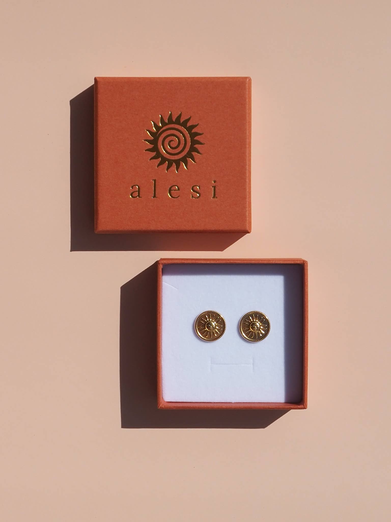 Alesi Jewellery - Wholesale Stud/post earrings - 18K Gold Sun Earrings1