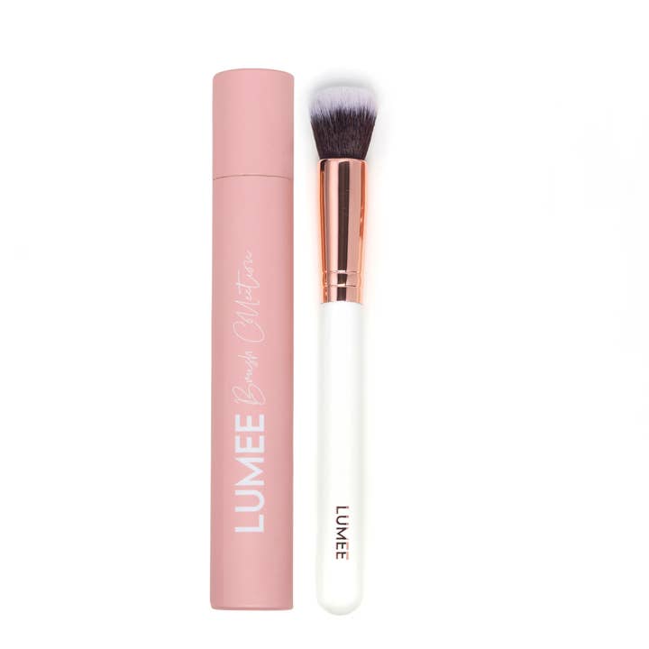 Lumee Pro - Rounded Contour Brush for wholesale by Lumee Cosmetics