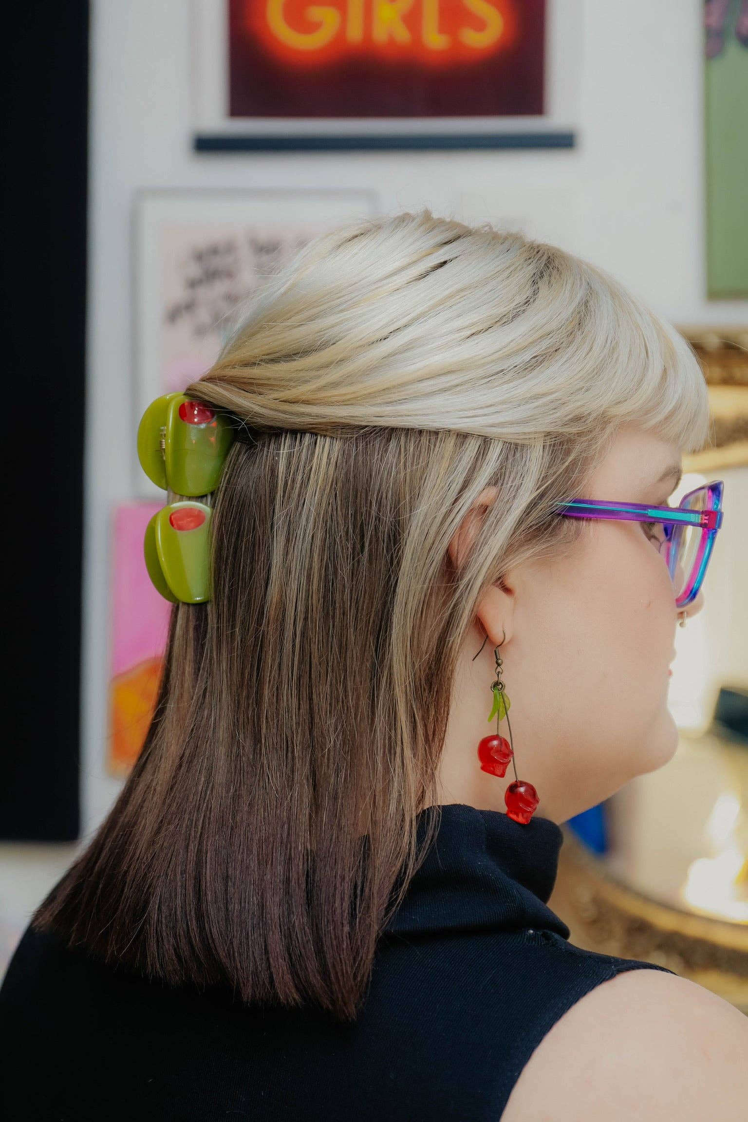 The Peach Fuzz - Wholesale Hair Accessories Set - Women's - Stuffed Olive Mini Hair Claw6