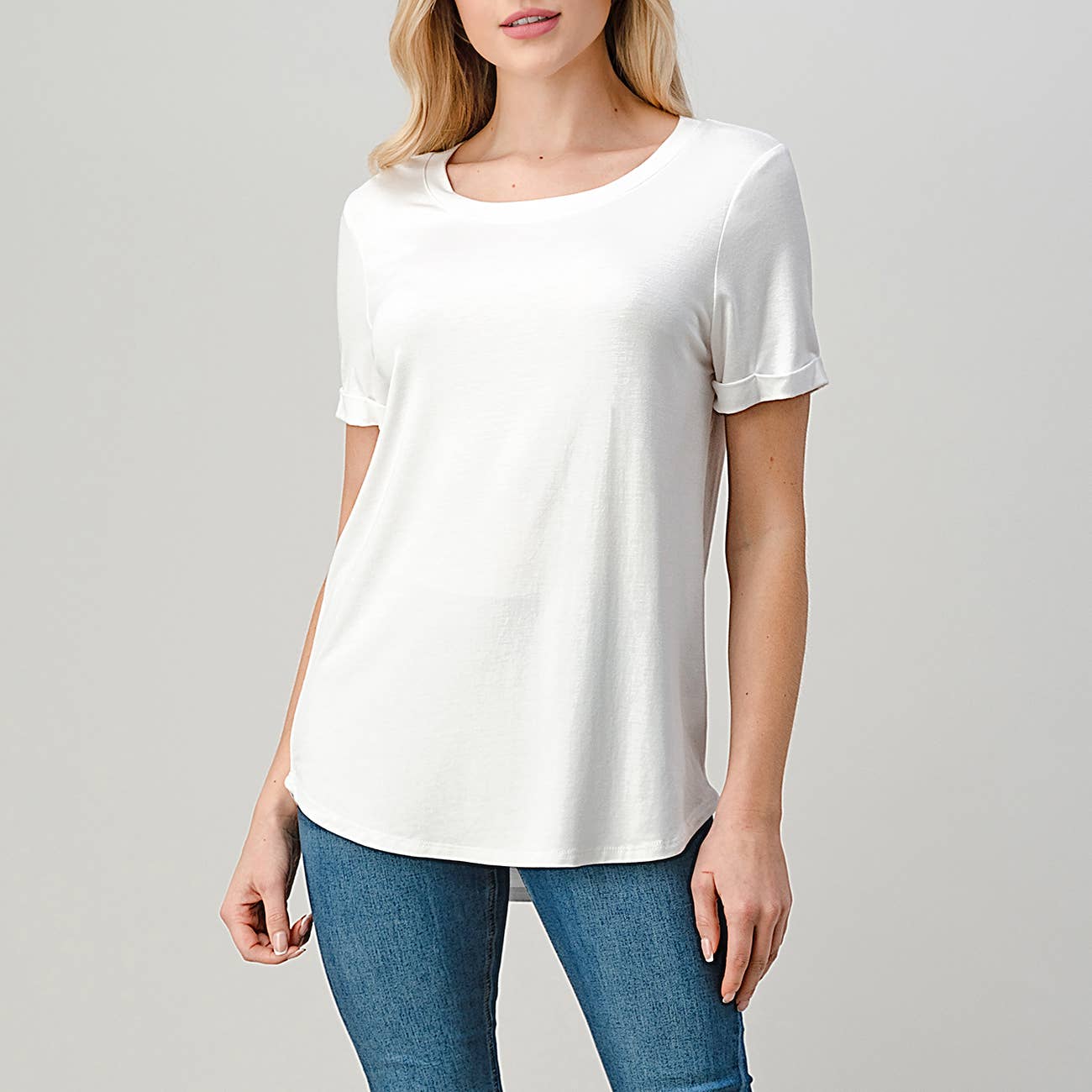 Heimious – Engroshandel T-shirt – til kvinder – Kortærmet rundhalset Modal T-shirt med afslappet pasform, T4530