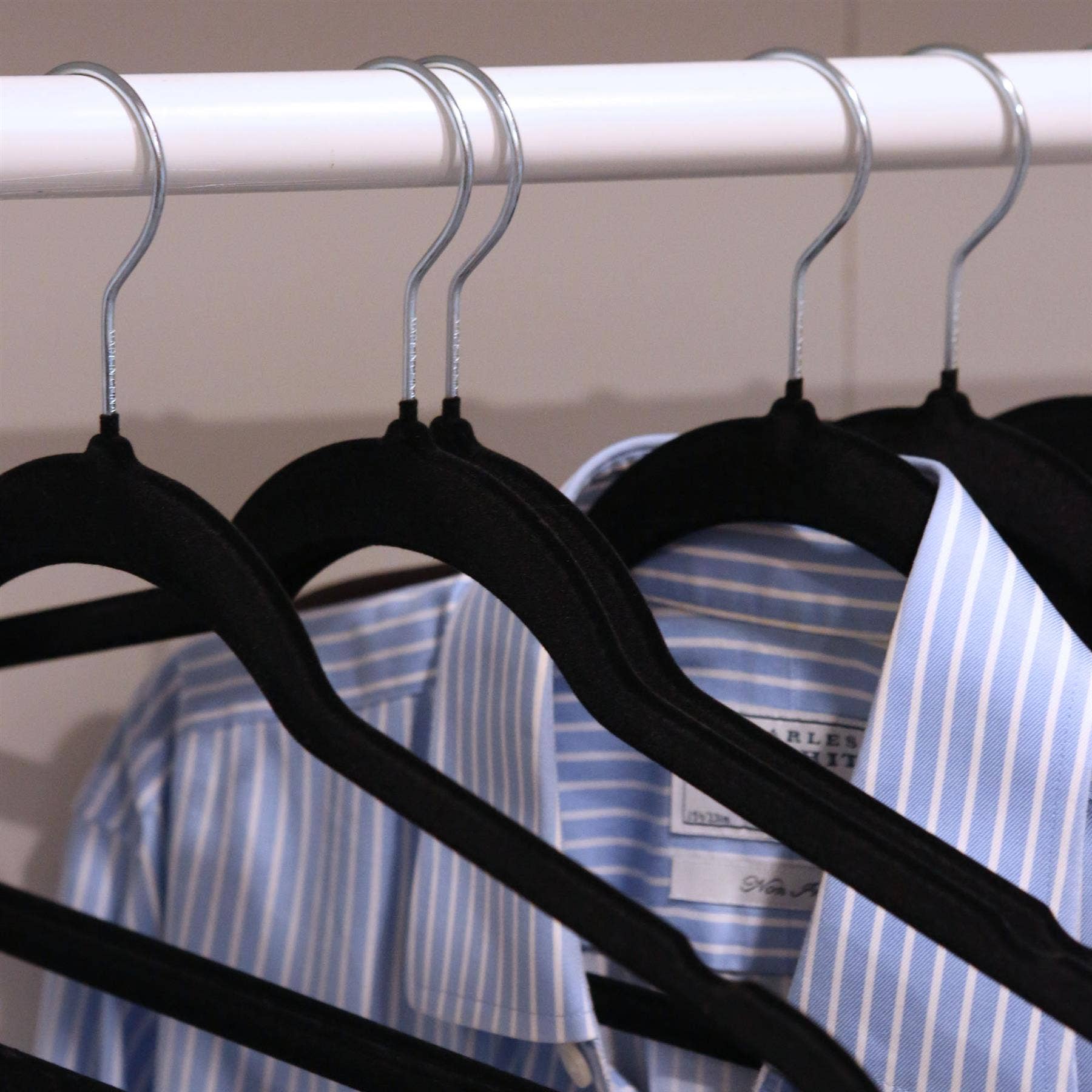 Rinkit Ltd – wholesale Galgar – Antihalkande sammetskrok - 45 cm2