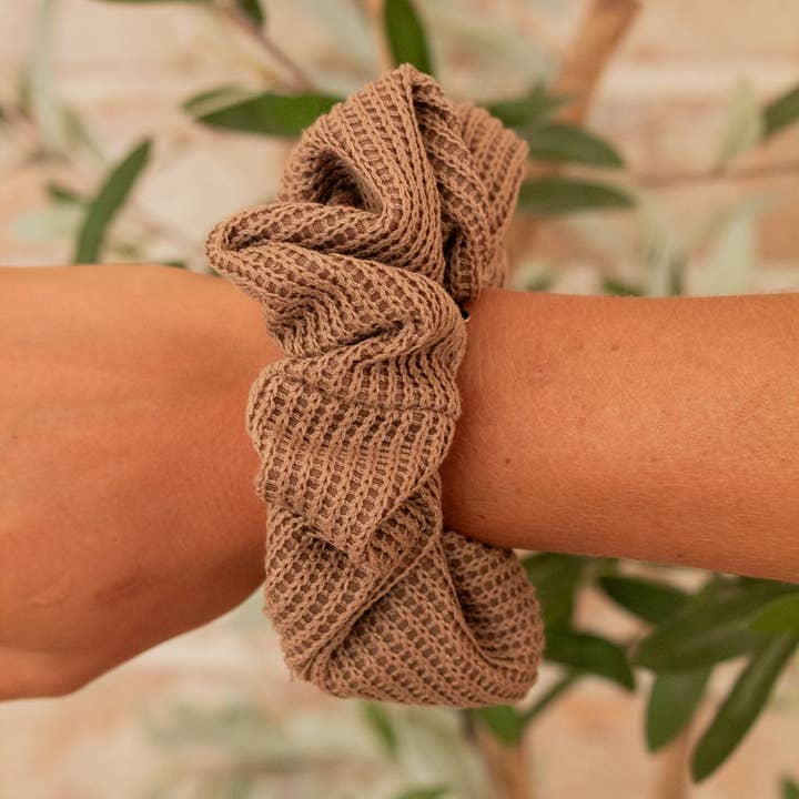 Shop ANDi - Wholesale Scrunchie - Women's - Sweater Weather Scrunchie