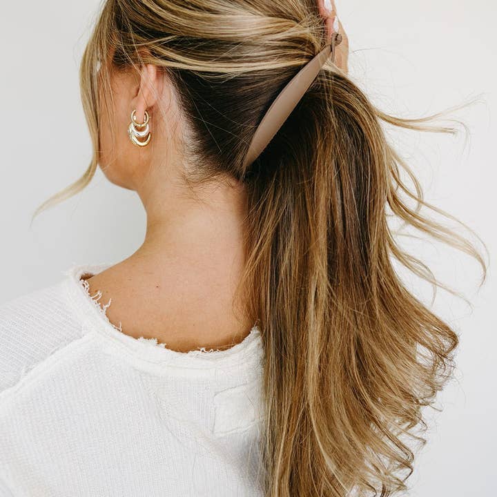 Shop ANDi - Wholesale Hair Clip - Women's - Flat Banana Clip