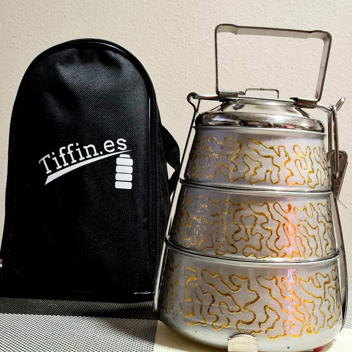 Bedruckte 3-stöckige Pyramiden-Tiffin-Edelstahl-Behälter2 für den Großhandel von Tiffin Spain