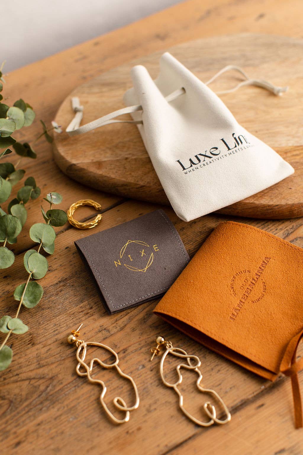 Logo Pouch – Engroshandel Posetaske - Dame – MIA 100 stk - Mini pose med snørelukning2