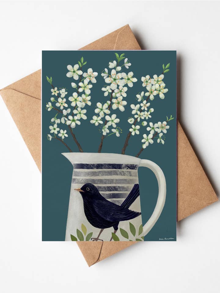 Fleurir dans la carte de cruche de merle pour la vente par Susie Hamilton Art
