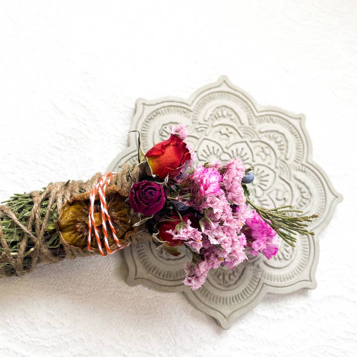 CharlieHaze - Wholesale Smudge Plate - Cement Smudging Tray for your Altar Space