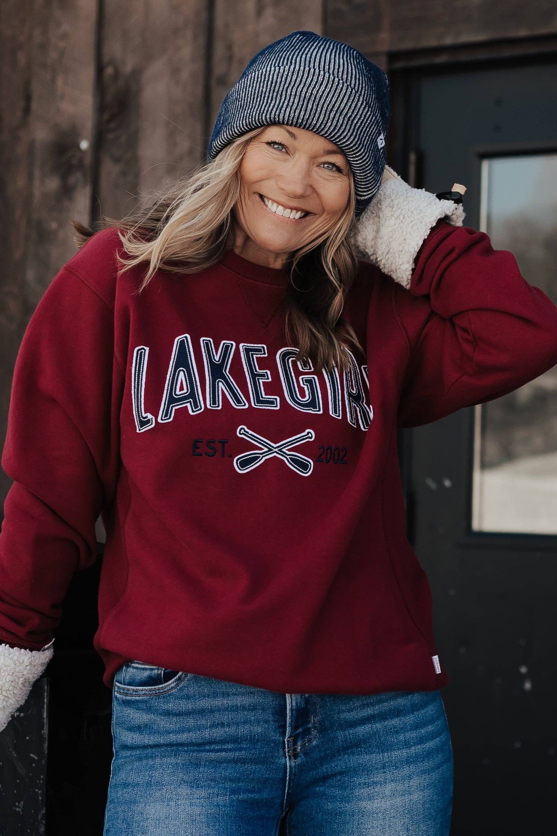 Lakegirl - Wholesale Grafisch sweatshirt - Dames - Geruwde Fleece Crew Neck Sweater in Cranberry1