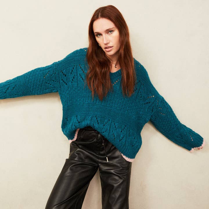 Cara & The Sky - Wholesale Knit Sweater - Women's - Zoe Pointelle V Neck Wide Sleeve Jumper - Teal3