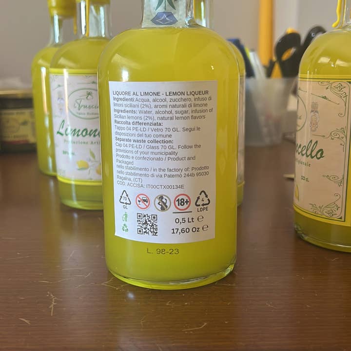 La Truscia Tipico Siciliano – wholesale Likör – Limoncello - Citronsprit2