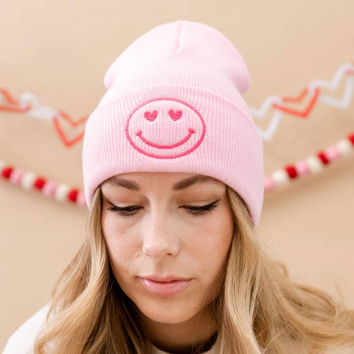 Bonnet pour adulte - Smiley yeux en cœur pour la vente par Little Mama Shirt Shop