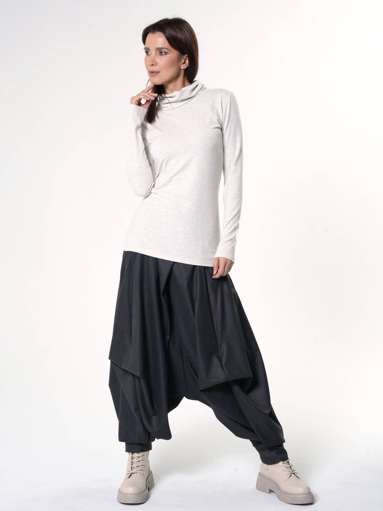 Metamorphoza - Wholesale Blouse - Women's - Casual Turtleneck Top In Ivory3