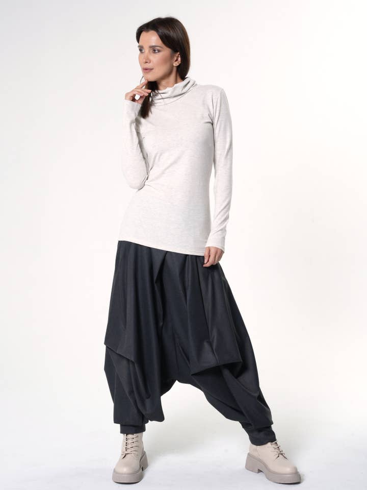 Metamorphoza - Wholesale Blouse - Women's - Casual Turtleneck Top In Ivory3