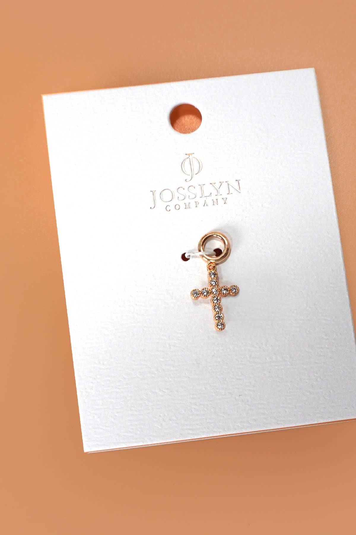 JOSSLYN by wall to wall – Großhandel Individueller Charm/Anhänger – CLUSTER-ANHÄNGER — ANHÄNGER AUS TITANSTAHL ODER MESSING | 40CM1008