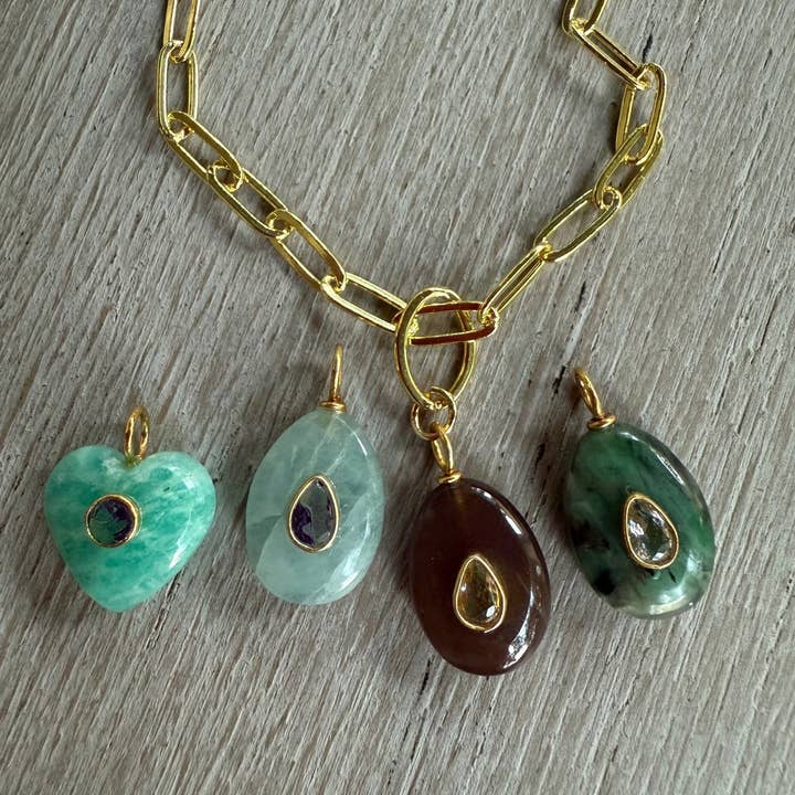 Sonya Renee Jewelry - Wholesale Pendant/Charm Necklace - Midnight Blooms Necklace Collection7