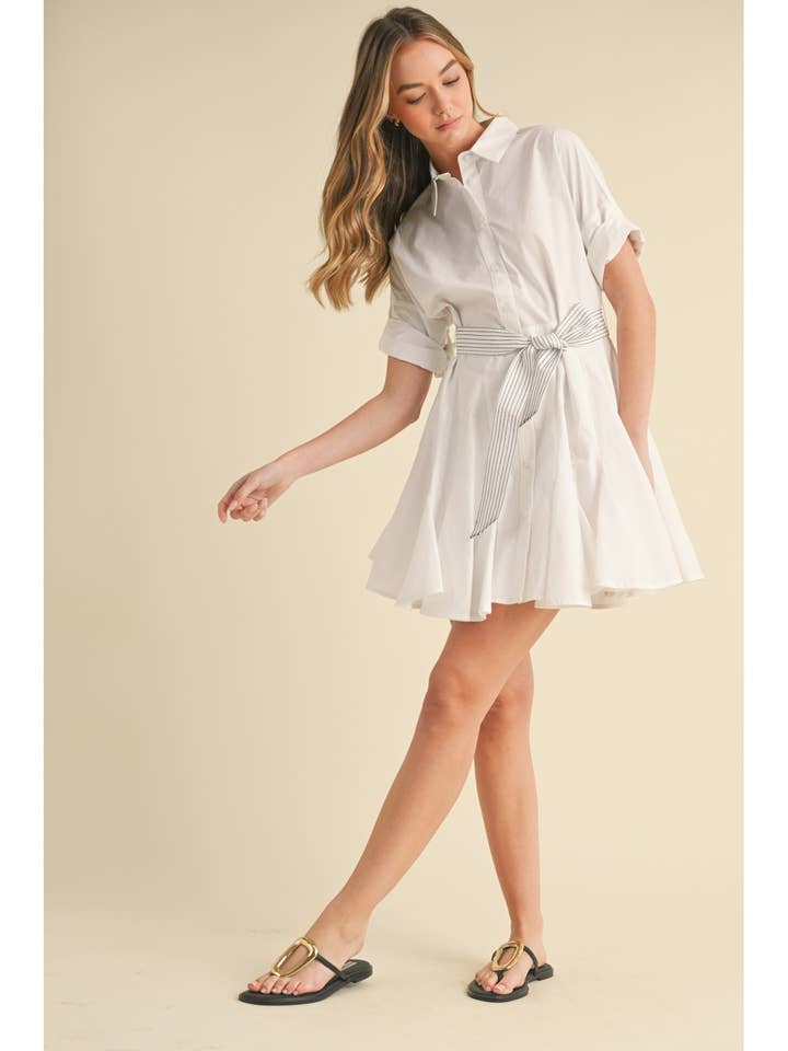 SHORT-SLEEVE SHIRT DRESS WITH CONTRAST STITCHING for wholesale by Camellia