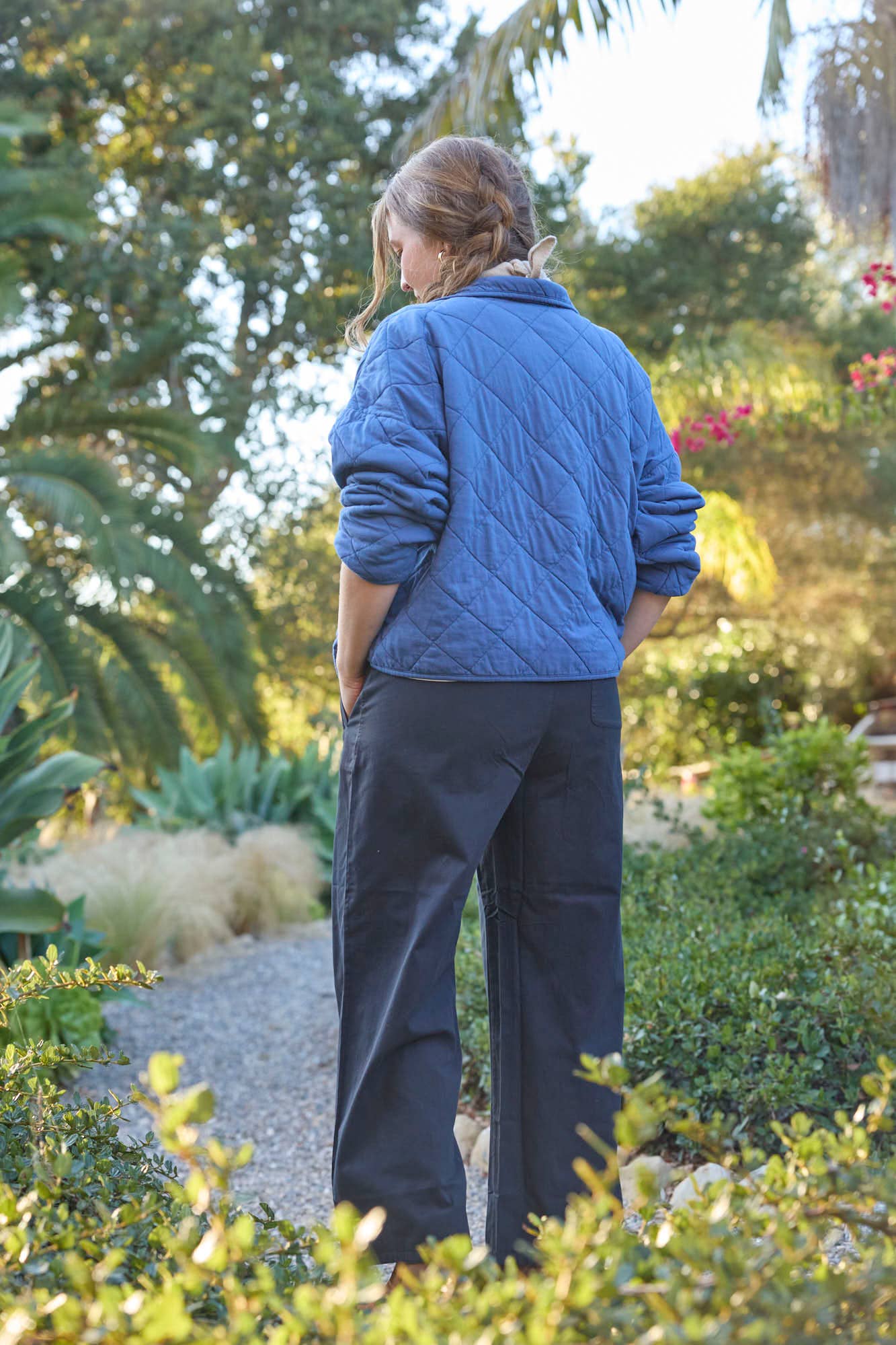 and for Good - Wholesale Jacket - Women's - Countryside Quilted Jacket - Inky Blue17