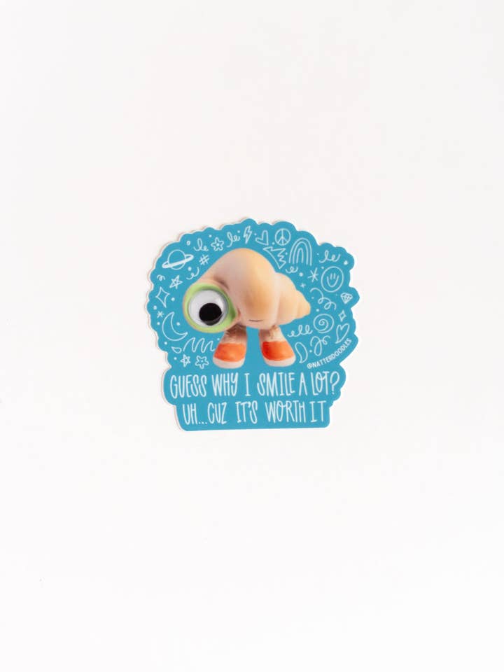 Adesivo impermeabile Marcel the Shell "Perché sorrido molto" per la vendita all'ingrosso da parte di NatterDoodle