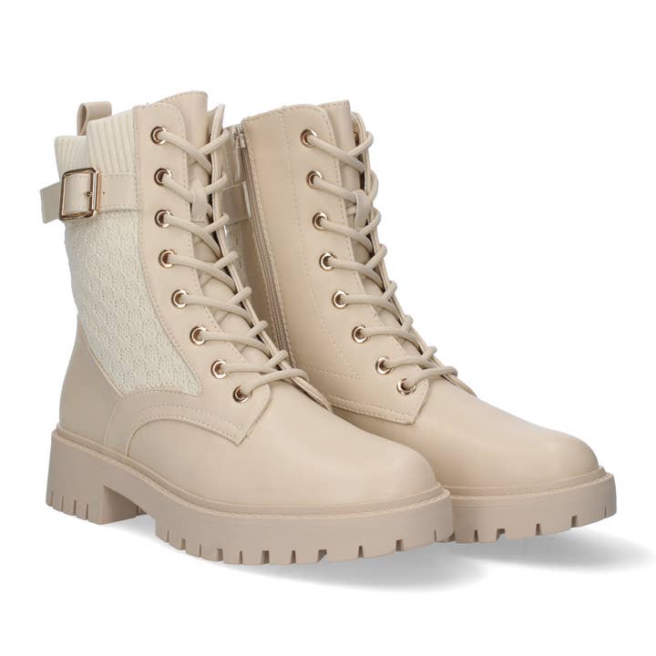 Beige boot with buckle detail for wholesale by Brideluxe Mayorista