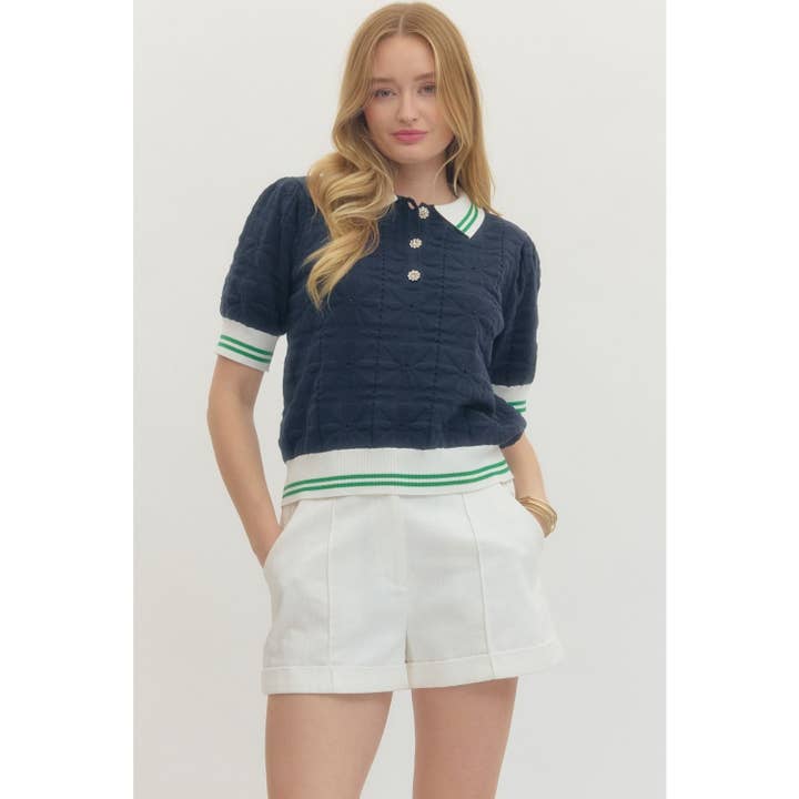 Top de malha texturizada com mangas curtas bufantes em ponto diamante por atacado de STYLE USA