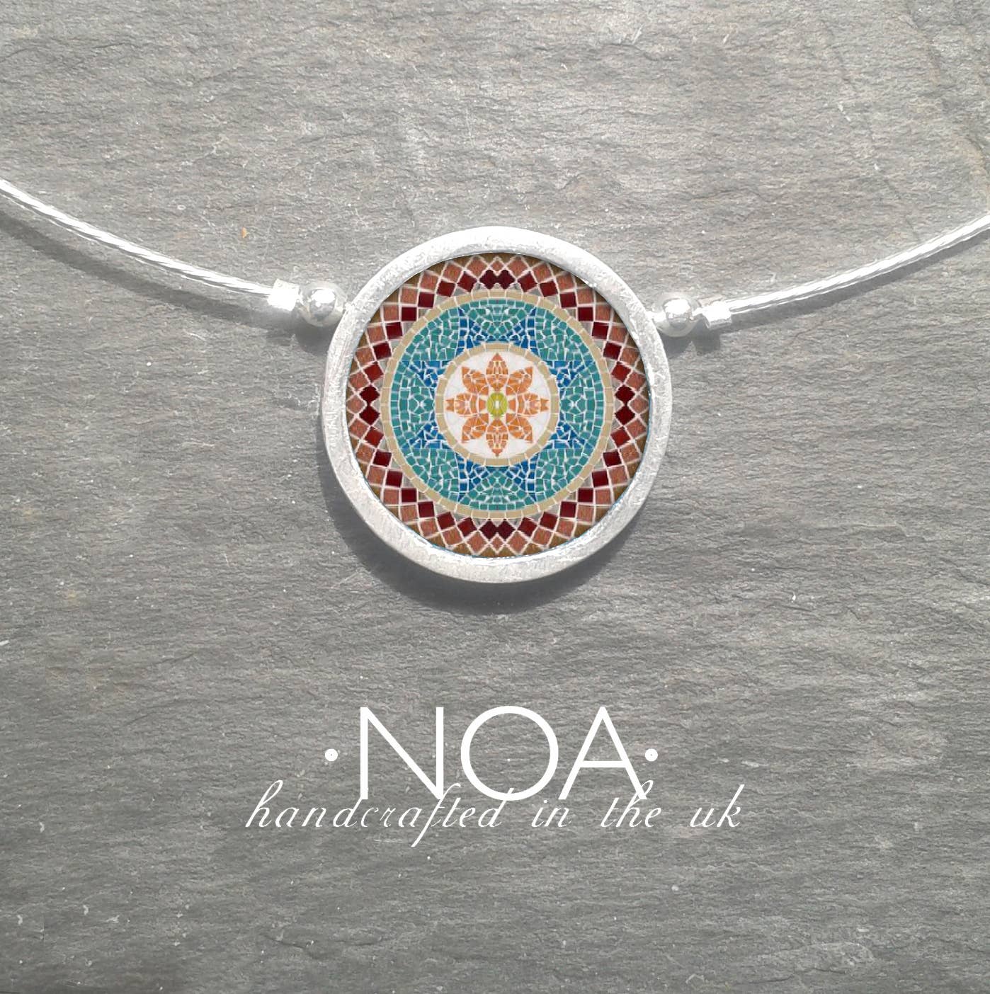 Noa Jewellery - Vendita all'ingrosso Collana con ciondolo/pendaglio - Collana rotonda in ceramica con cornice, telaio in alluminio14