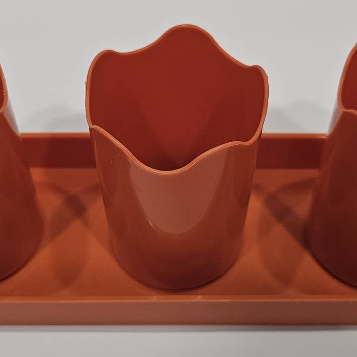 Austin Planter - Wholesale Plant Pot - Wavy 2-inch APW Flower 3-Pots with 1-Rectangle Saucer2