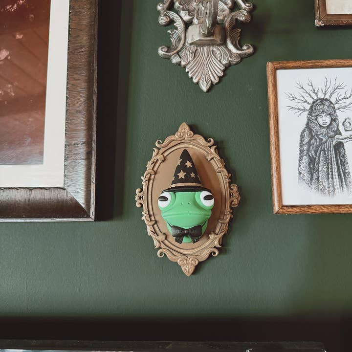 Lady Moon Co.® - Wholesale Wall Decor - Kids & Baby - Toad Witch Faux Taxidermy7