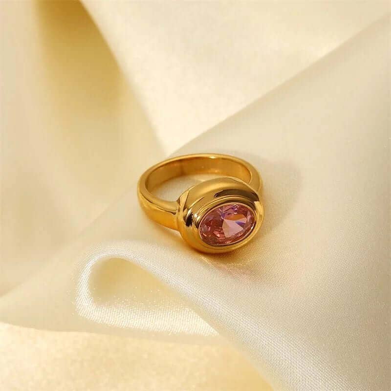 Folie à Trois - Wholesale Single Stone/Solitaire Ring - Vintage Style RING2