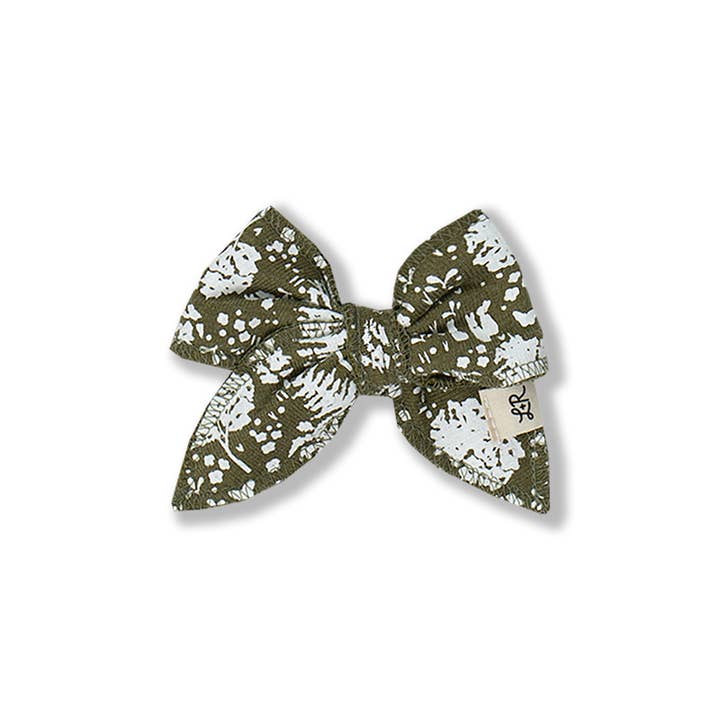 Middelgrote boog met katoenstaartprint voor wholesale door Little Road Co.