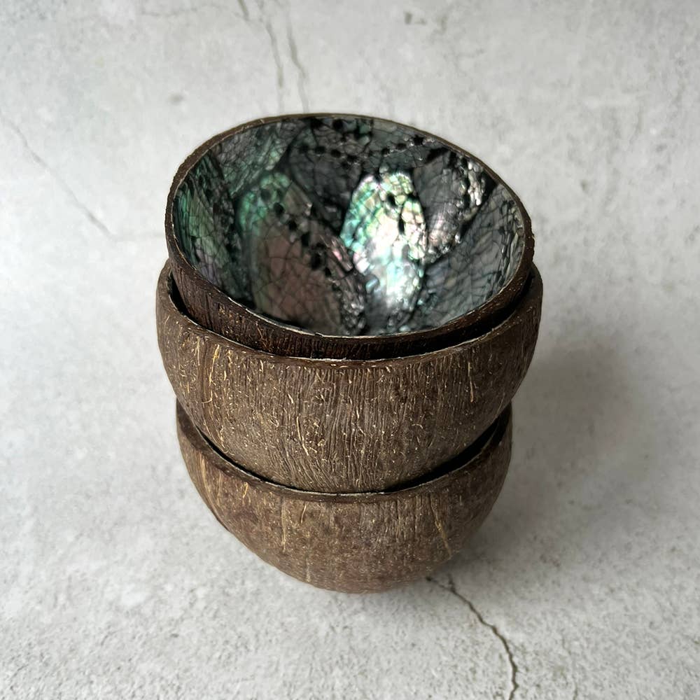 VIE – Engroshandel Pyntetallerken/skål – Skaalskål i kokosnøddeskal med abaloninlæg15