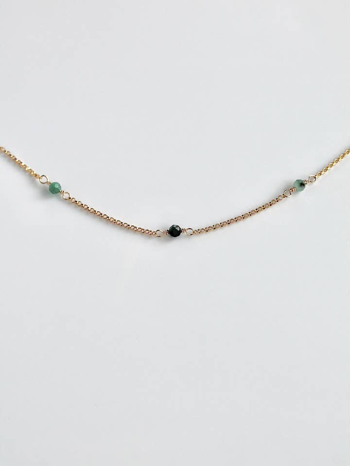 Smaragd Maj Födelsesten Helande Justerbart Armband för wholesale av Flux Studio