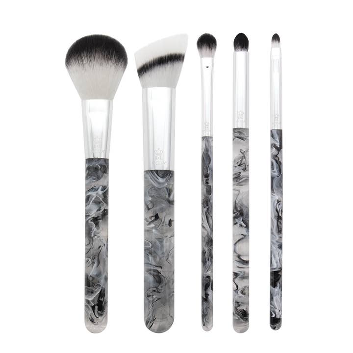 MŌDA® Black Smoke Show Full Face 5pc Makeup Brush Kit for wholesale by Royal Brush Mfg. Inc.