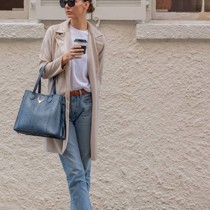 Taxidermy - Wholesale Tote Bag - Women's - Python Liz Traveler Tote23