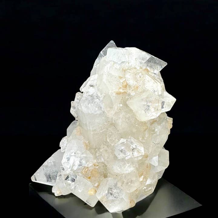 Raj Minerals Inc - Wholesale Art Stones - Diamond Clear Apophyllite 3