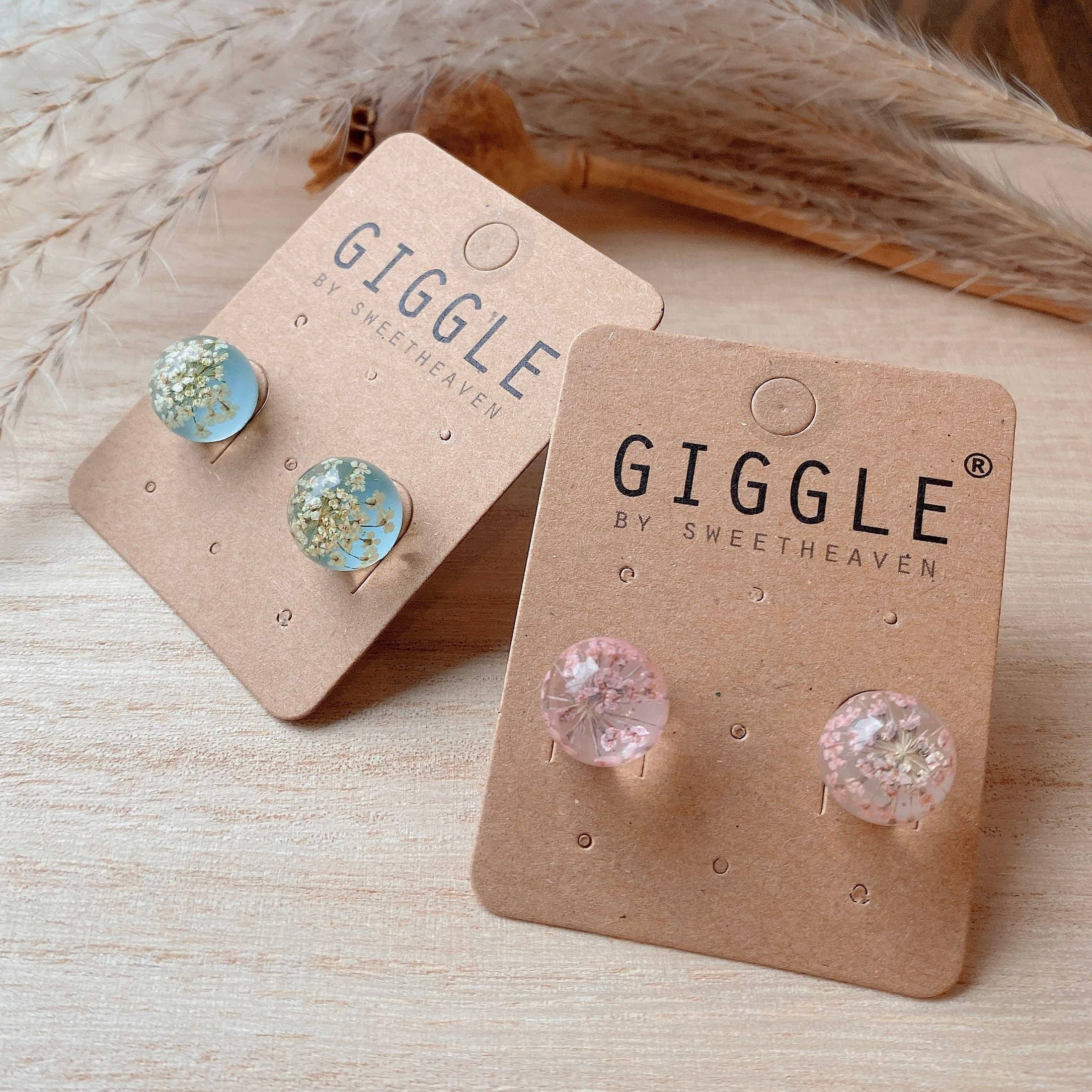 Giggle with Love - Wholesale Stud/Post Earrings - Dried Flower Earrings,floral Resin Stud, Handmade Round Real1