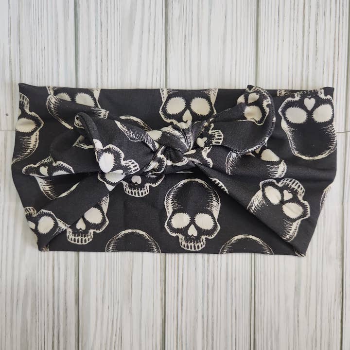 Black and Cream Skulls Headband for wholesale by The Nut 'n Bubs